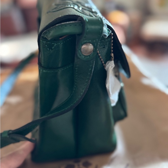 Patricia Nash Forest Green Embossed Leather Bag - Picture 3 of 16